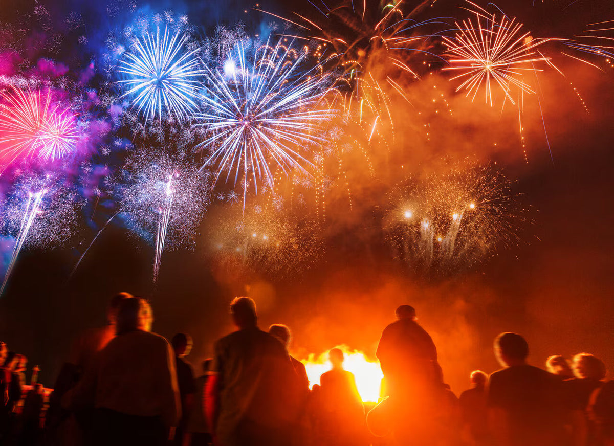 Bonfire Night Drinks: Mulled Cider and Hot Chocolate Recipes for 5th November